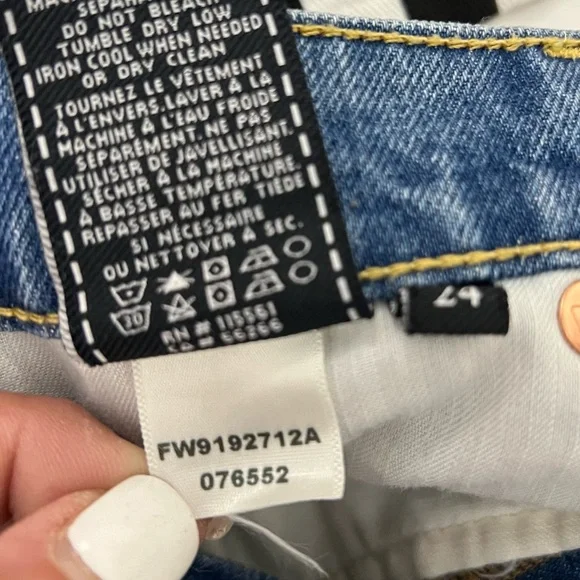 7 For All Mankind Distressed Raw Hem Frayed Denim Jean Mini Skirt Size 24 - Picture 12 of 14
